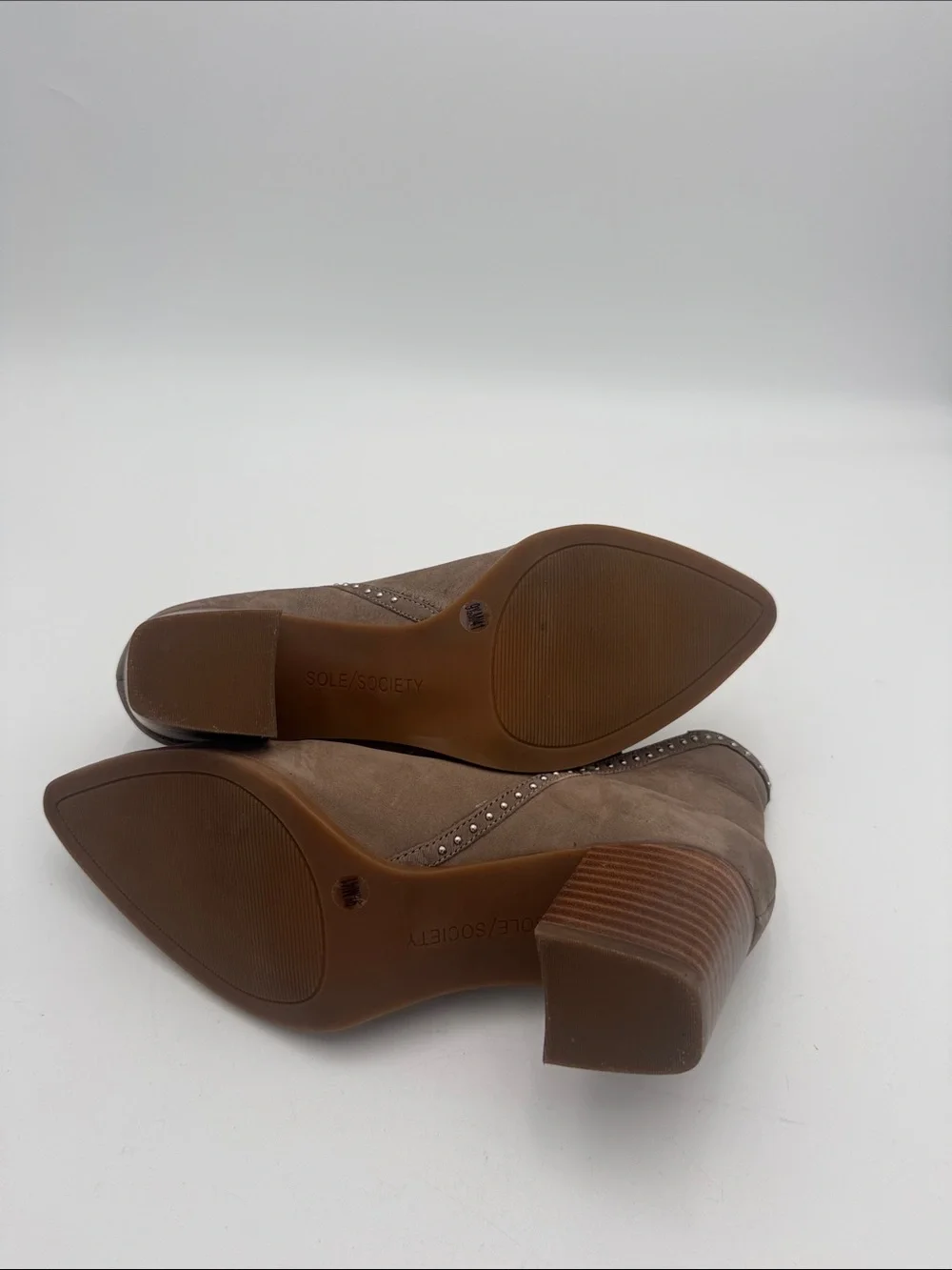 Sole Society Taupe Studded Pointed Toe Ankle Booties women 9.5M festival casual